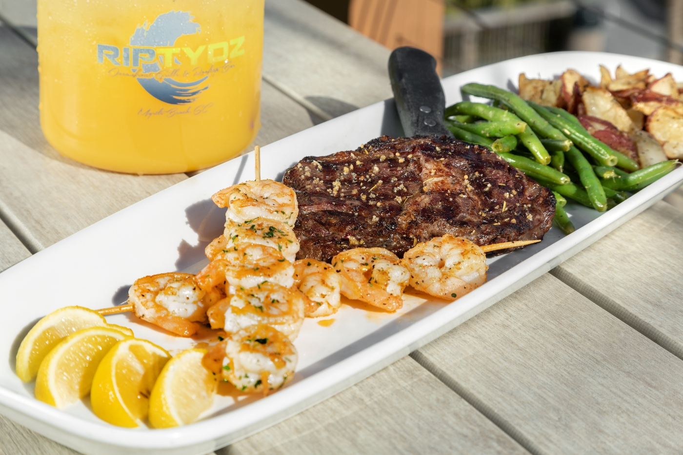 Order Online! Riptydz Oceanfront Grille & Rooftop Bar